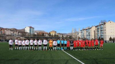 25 Mart Oltu Belediyespor, sahasında karşılaştığı Erzurum Üniversiteli Gençler Spor