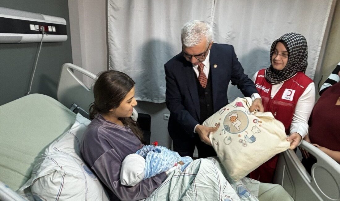 Adana’da 2026 yılının ilk bebeği “Atlas” isimli bebek oldu. Adana’da