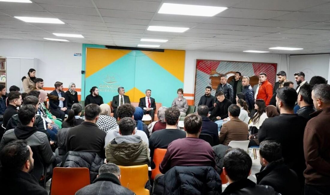 AK Parti Teşkilat Başkan Yardımcısı ve Adıyaman Milletvekili Mustafa Alkayış,