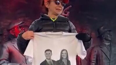 Alaşehirli 68 yaşındaki Fatma Musal, Ankara’da düzenlenen 90. Büyük Atatürk