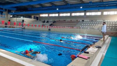 Gençlik ve Spor Bakanlığı tarafından yürütülen ‘Yüzme bilmeyen kalmasın’ projesi