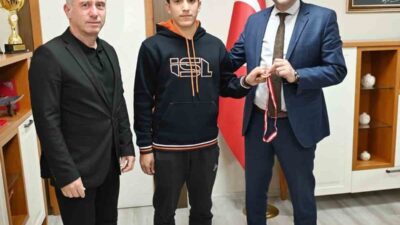 Aydın İncirliova Spor Lisesi öğrencisi Şahin Yılmaz, Atıcılık Havalı Silahlar