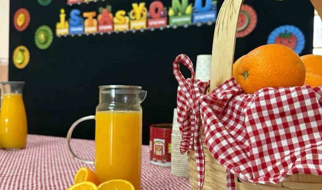 Aydıntepe’de gerçekleştirilen ’Vitamin İstasyonu’ etkinliğiyle ilkokul öğrencilerine sağlıklı beslenmenin önemi