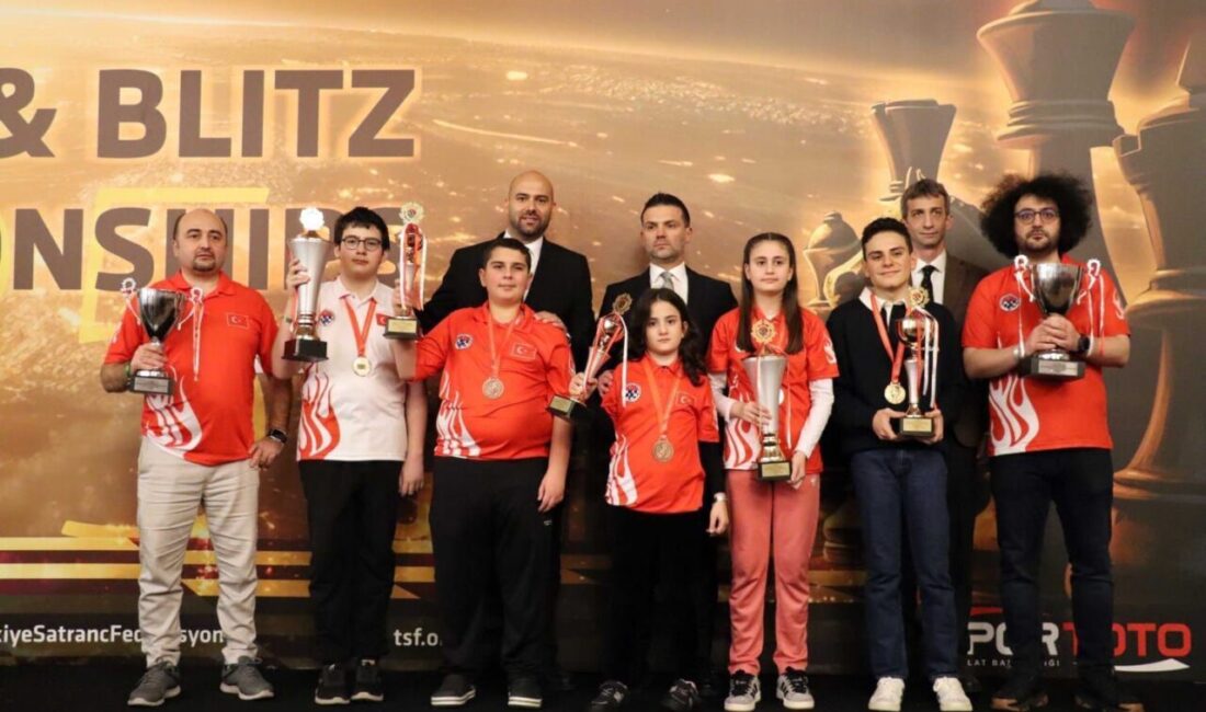 Gençlik ve Spor Bakanı Osman Aşkın Bak, Antalya’da düzenlenen Dünya