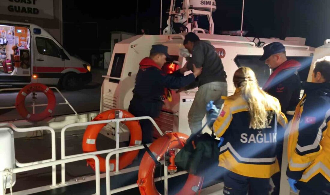 Muğla’nın Marmaris ilçesi açıklarında balıkçı teknesinde yaralanan vatandaş Sahil Güvenlik