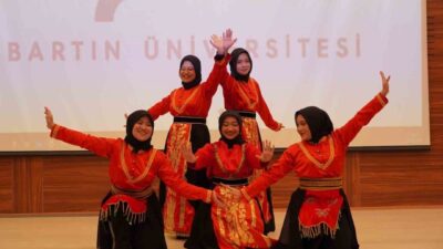 Bartın Üniversitesinde (BARÜ) eğitimlerine devam eden uluslararası öğrenciler “Kültür Buluşması”