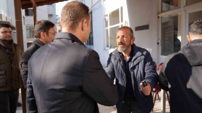 Balıkesir Büyükşehir Belediye Başkanı Ahmet Akın ile Sındırgı Belediye Başkanı