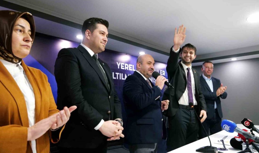 AK Parti Eskişehir İl Başkanı Gürhan Albayrak AK Parti Daraltılmış