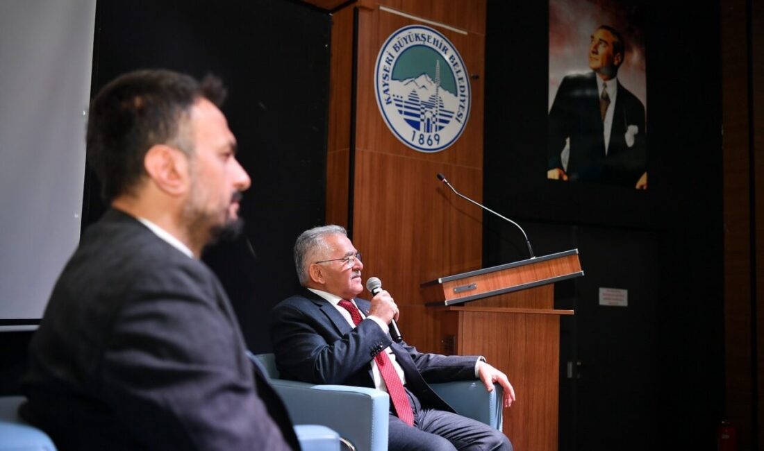Kayseri Büyükşehir Belediye Başkanı Dr. Memduh Büyükkılıç; Valilik, Büyükşehir ve