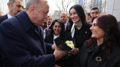 Aydın Büyükşehir Belediye Başkanı Özlem Çerçioğlu, Cumhurbaşkanı Recep Tayyip Erdoğan’ın