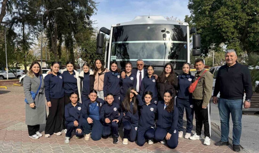 Kemer Belediye Başkanı Necati Topaloğlu, Kemer Belediye Merkez Spor Voleybol