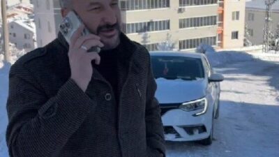 Karabük’ün Eskipazar ilçesinde etkili olan kar yağışı nedeniyle yollarda buzlanma