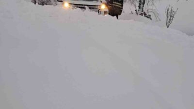 Batı Karadeniz’de etkisini artıran yoğun kar yağışı, enerji nakil hatlarında