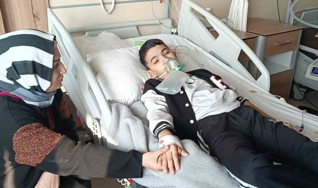 Batman’da 52 gündür devam eden şiddetli öksürük nöbetleri, 13 yaşındaki