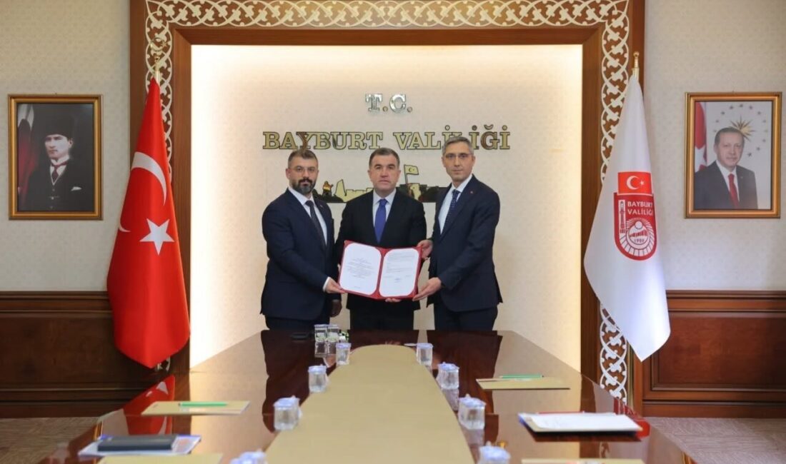 Omurga Sağlığım Projesi kapsamında Bayburt’ta ortaokul öğrencilerine yönelik yürütülecek olan