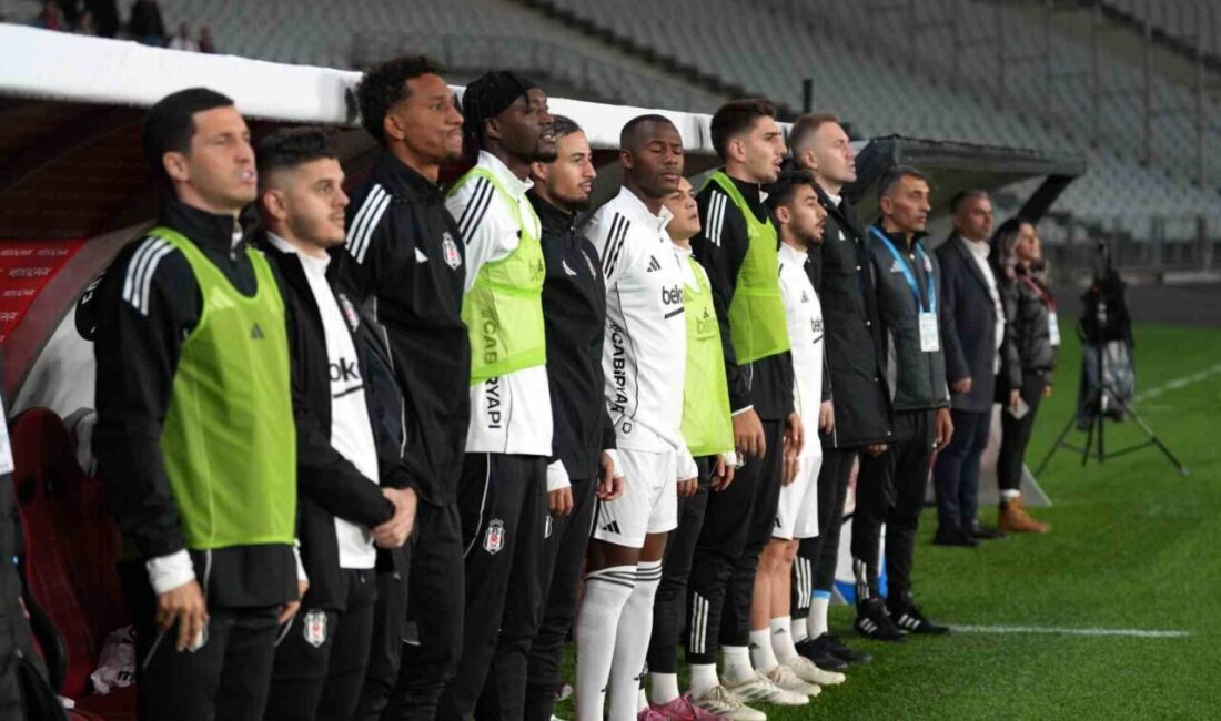 Beşiktaş, Süper Lig’in ilk yarısında oynadığı 17 maçta yedek kulübesinden