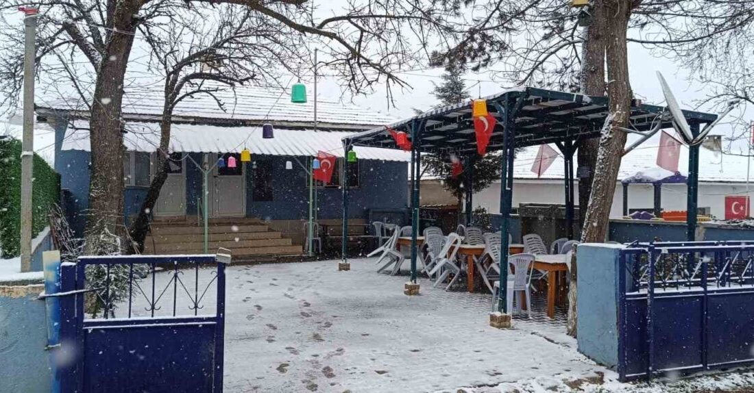 Meteoroloji Genel Müdürlüğü’nün günler öncesinden yaptığı uyarılarından bugün Bilecik’in yüksek