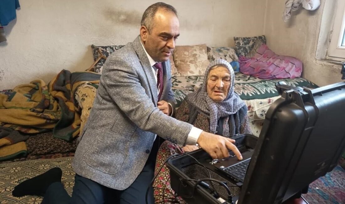 Bilecik’in Yenipazar ilçesinde kamu hizmeti büyüklerin ayağına gitti. Bilecik’in Yenipazar