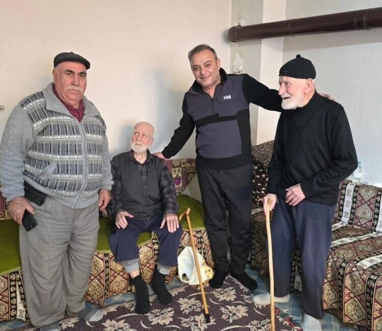 Bilecik’in Yenipazar ilçesinde mobil sağlık hizmeti köylere ulaştı. Yenipazar İlçe