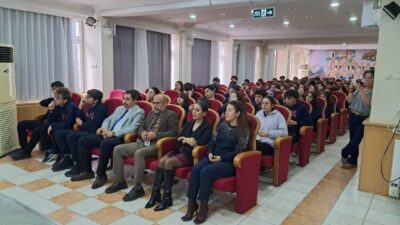 Aydın’da Bilimsel Araştırma Yöntemleri konusunda öğrencilere yönelik eğitimler gerçekleştirildi. Liselerde