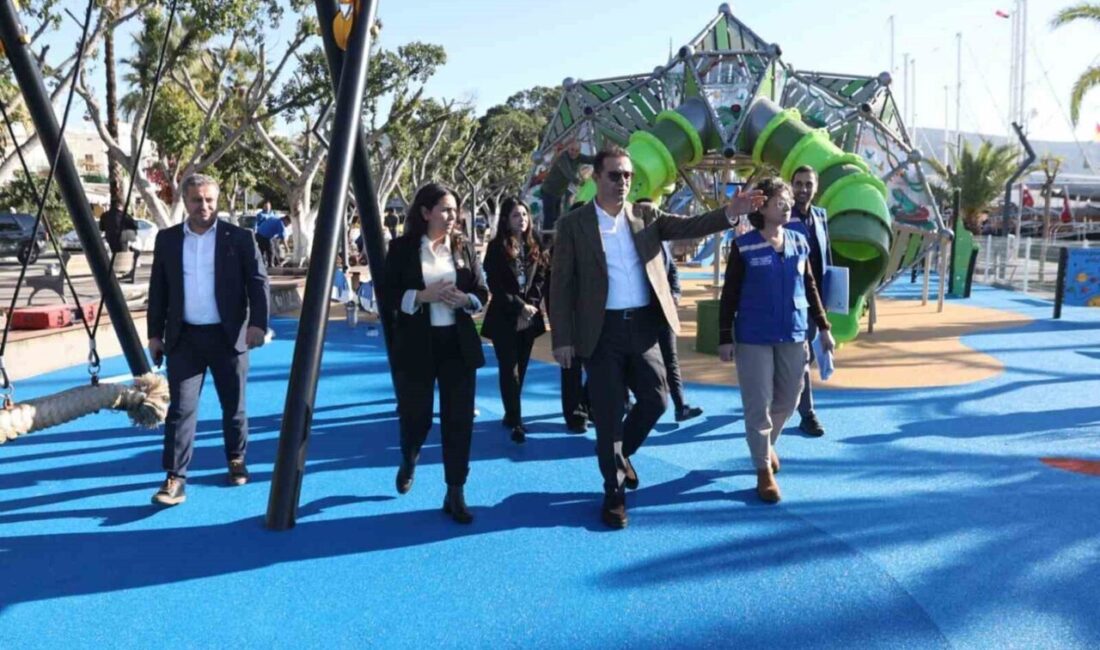 Muğla Büyükşehir Belediyesi gerçekleştirdiği projelerle ilçelerde bulunan park ve bahçeleri