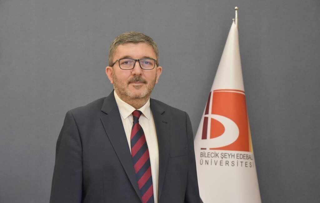 Bilecik Şeyh Edebali Üniversitesi (BŞEÜ) Rektörü Prof. Dr. Zafer Asım