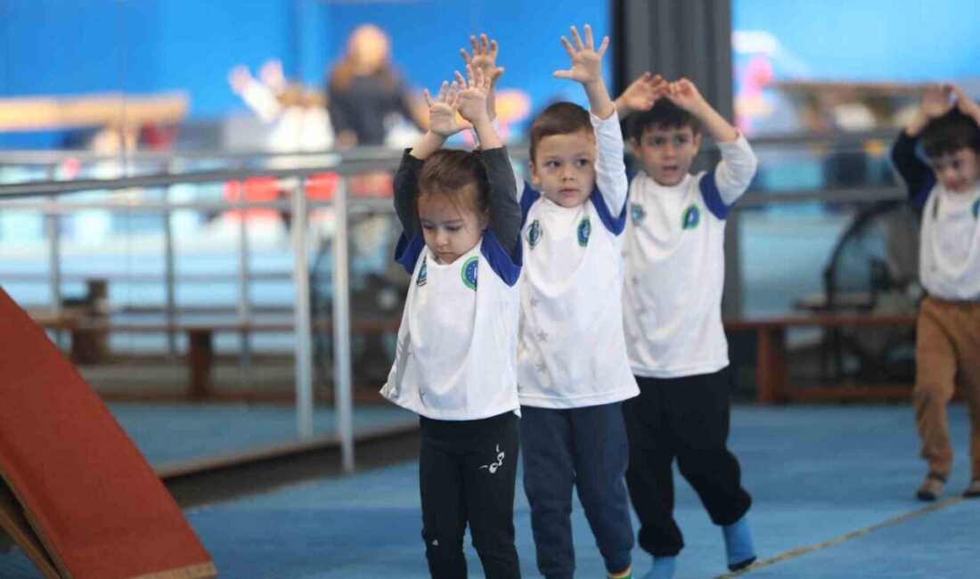 Bursa Büyükşehir Belediyesi’nin Kış Spor Okulları’nda üçüncü dönemin ardından sertifikalarını