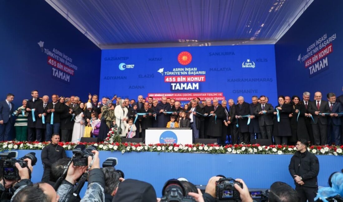 Kahramanmaraş merkezli 6 Şubat depremlerinde ağır hasar gören Hatay’daki tarihi