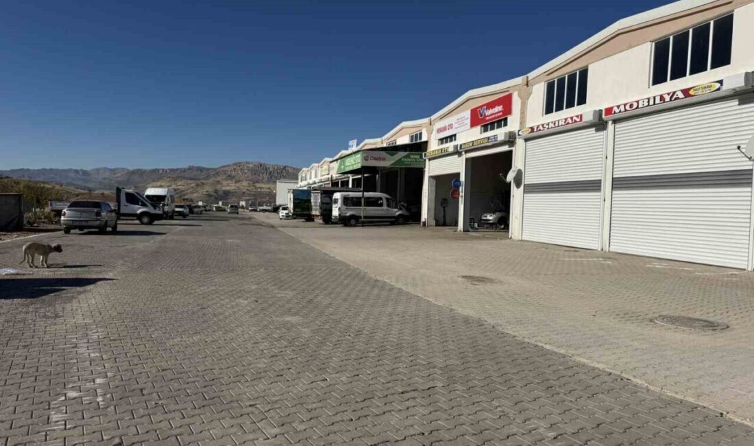 Diyarbakır’ın Çermik ilçesinde yapımına 2015 yılında başlanan sanayi sitesi 3.