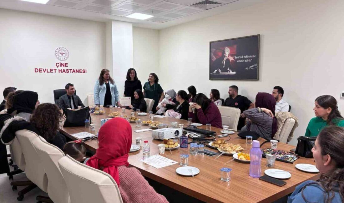 Aydın’ın Çine ilçesinde anne adayları, Gebe Okulu ve Bebek Akademisi’nde