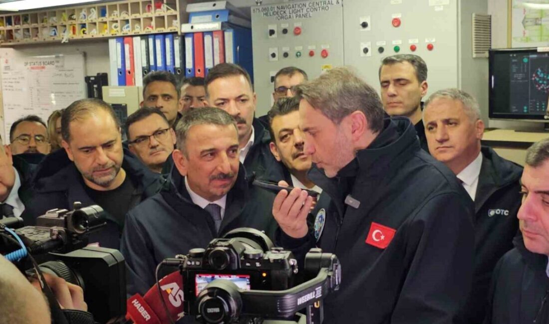 Cumhurbaşkanı Recep Tayyip Erdoğan, telefon bağlantısı ile Filyos Limanı’na demirli