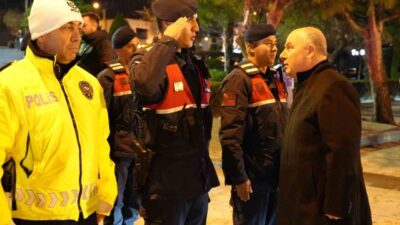 Denizli’de yeni yıl kutlamaları coşkuyla geçti. Kentin her noktasında havai