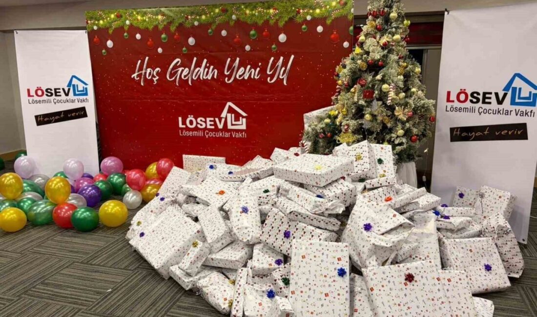 LÖSEV, lösemi ve kanser tedavisi gören çocukların yeni yıl dileklerini