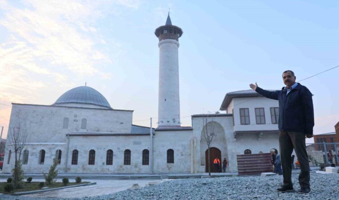 Hatay’da depremde yıkılan Habibi Neccar Camii, restorasyon çalışmalarının tamamlanmasıyla birlikte