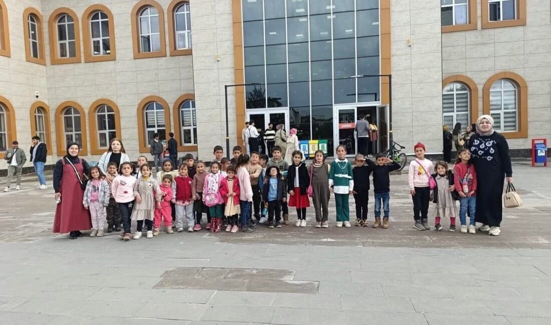 Diyadin Sosyal Yardımlaşma ve Dayanışma Vakfı Bulgurlu Köyü İlkokulu öğrencilerine