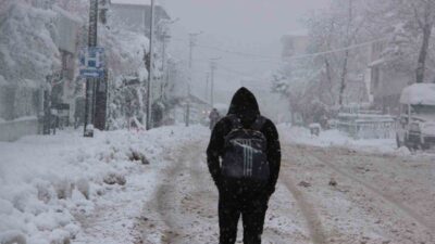 DÜZCE(İHA) – Düzce Valilisi Selçuk Aslan, olumsuz hava şartları nedeniyle