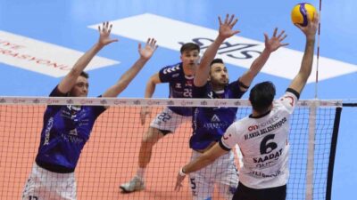 Efeler Ligi 13. Hafta karşılaşmasında Altekma, sahasında Alanya Belediyespor’u 3-2