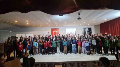 Efeler İlçe Milli Eğitim Müdürlüğü tarafından düzenlenen İlçe Öğrenci Meclisi