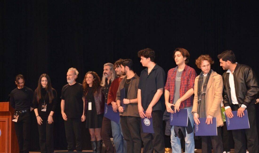 Ege Üniversitesi (EÜ) Ege Müzik Topluluğu tarafından düzenlenen “Ege’nin Sesi”