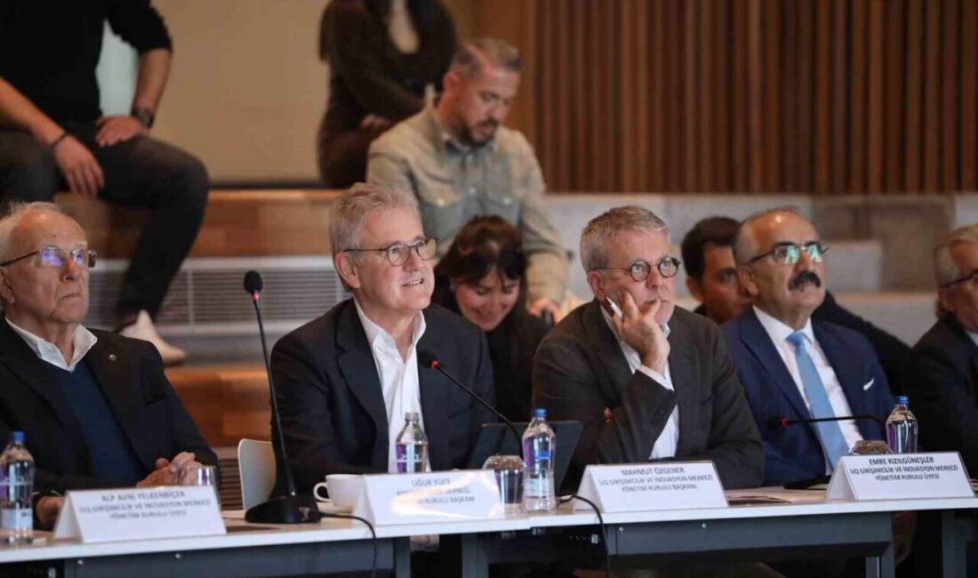 Elde ettiği gelirle dar gelirli ailelerin çocuklarına teknoloji eğitimi veren