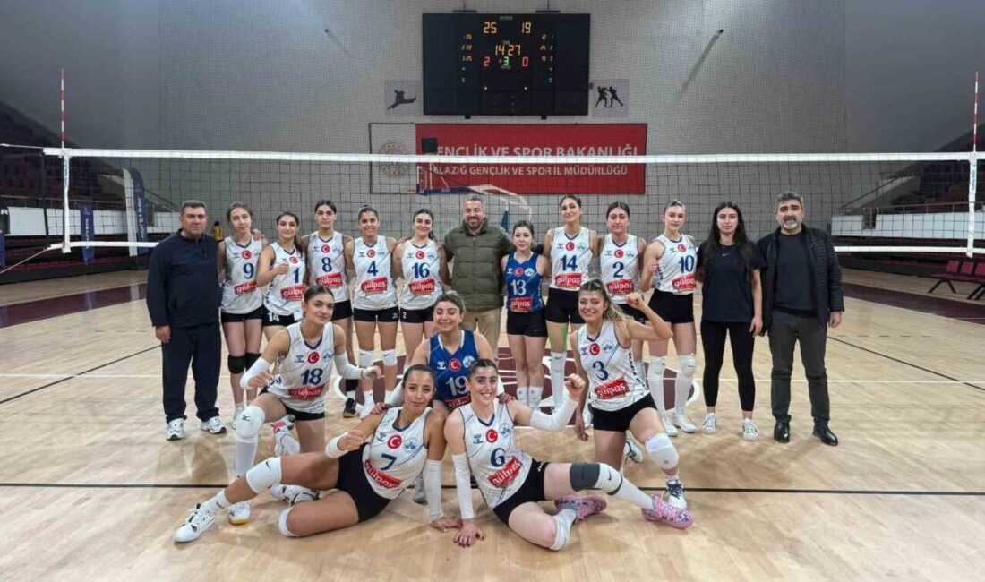 Türkiye Kadınlar Voleybol 2. Ligi’nde mücadele eden Elazığ Belediyespor Kadın