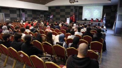 Fırat Üniversitesi Teknofest Kulübü’nün düzenlediği “Proje Yazma Eğitimi” 200’ün üzerinde