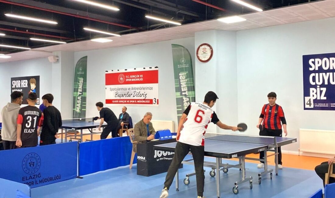 Elazığ’da düzenlenen Okul Sporları Gençler Masa Tenisi İl Birinciliği Müsabakaları