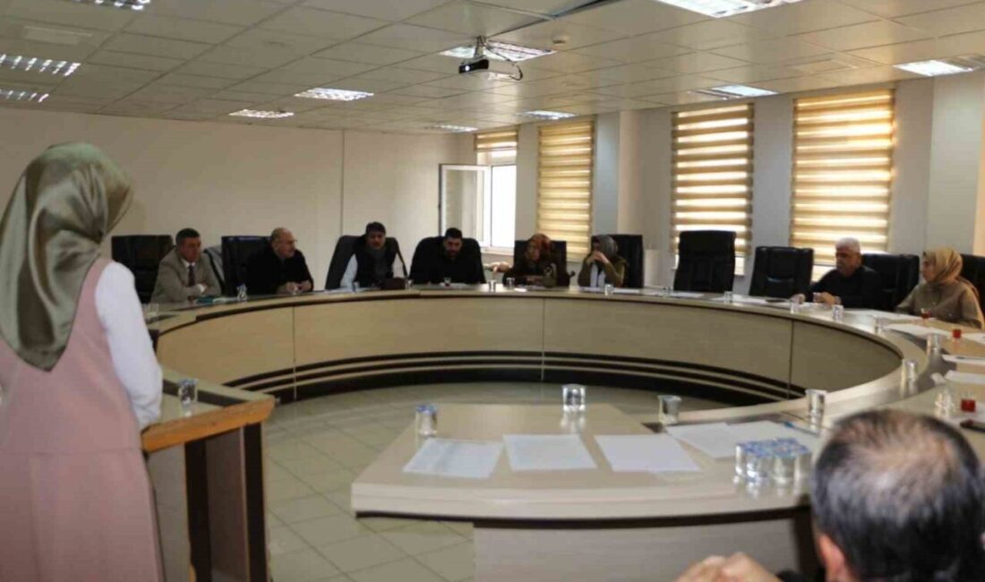 Elazığ’da düzenleme toplantıda, tüberküloz kontrol hizmetleri ve sorunları ele alındı.