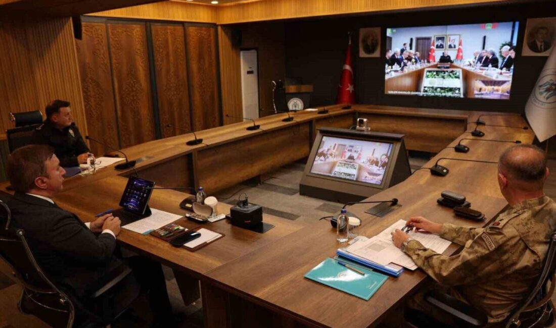 Erzincan Valisi Hamza Aydoğdu, İçişleri Bakanı Ali Yerlikaya’nın başkanlığında Video