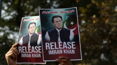 Pakistan’da tutuklu eski Başbakan Imran Khan ile eşi Büşra Bibi,