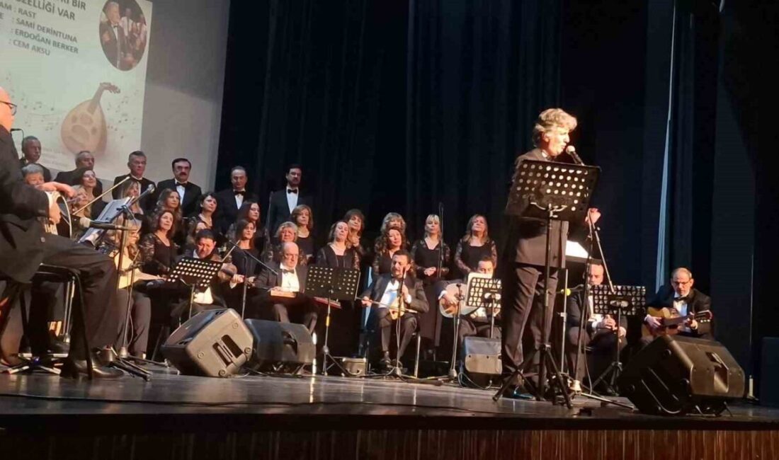 Türk Sanat Müziği Korosu; Koro Şefliğini Cem Aksu’nun yaptığı iki