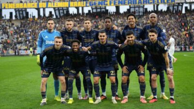 Fenerbahçe, Trendyol Süper Lig’de Eyüpspor’u 3-0 yendi ve bu sezon