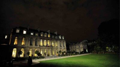 Fransa Cumhurbaşkanlığı’nın resmi konutu Elysee Sarayı’nda, devlet davetlerinde kullanılan porselen