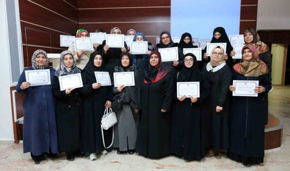 Erzincan’da geçici öğreticilere yönelik eğitim seminerleri tamamlandı. Diyanet İşleri Başkanlığı